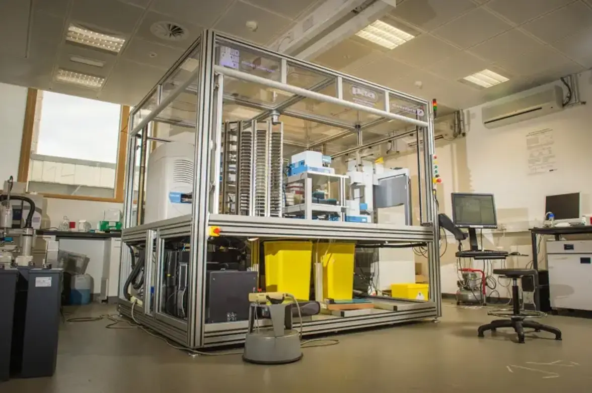 Революция в области «самоуправляемых» лабораторий